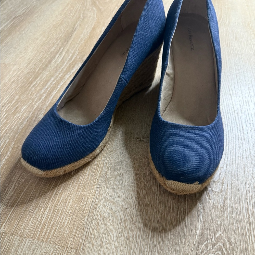 🌿 Navy Blue Canvas Espadrille Wedges – Classic Summer Style!